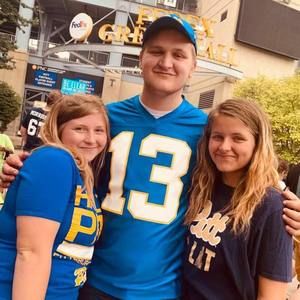 Meet your Posher, Gavin